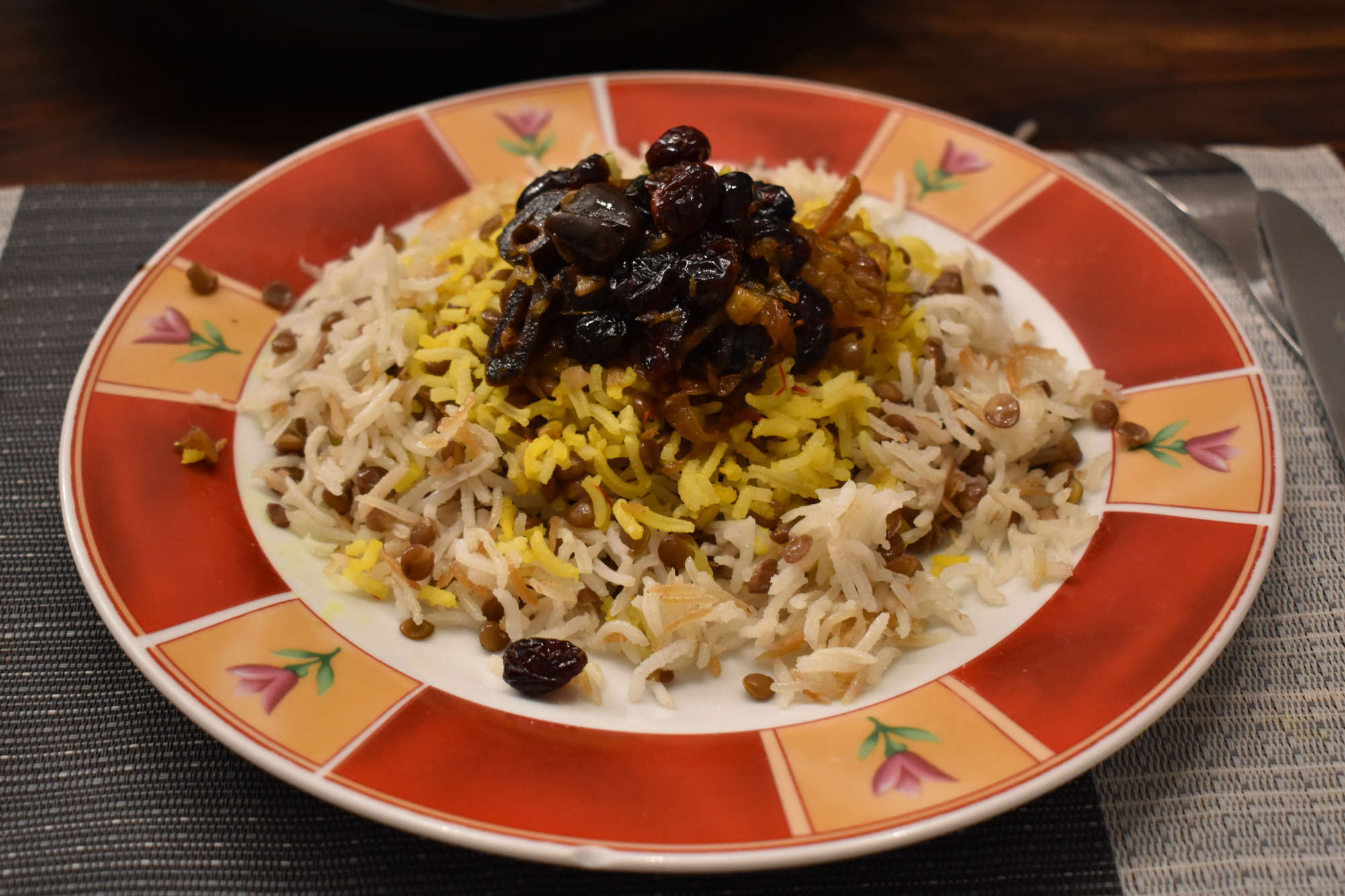 Adas Pollo (Reis mit Linsen)