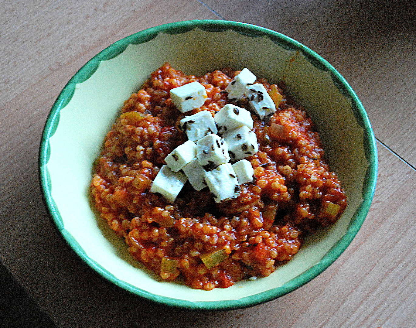 Graupenrisotto mit mariniertem Feta