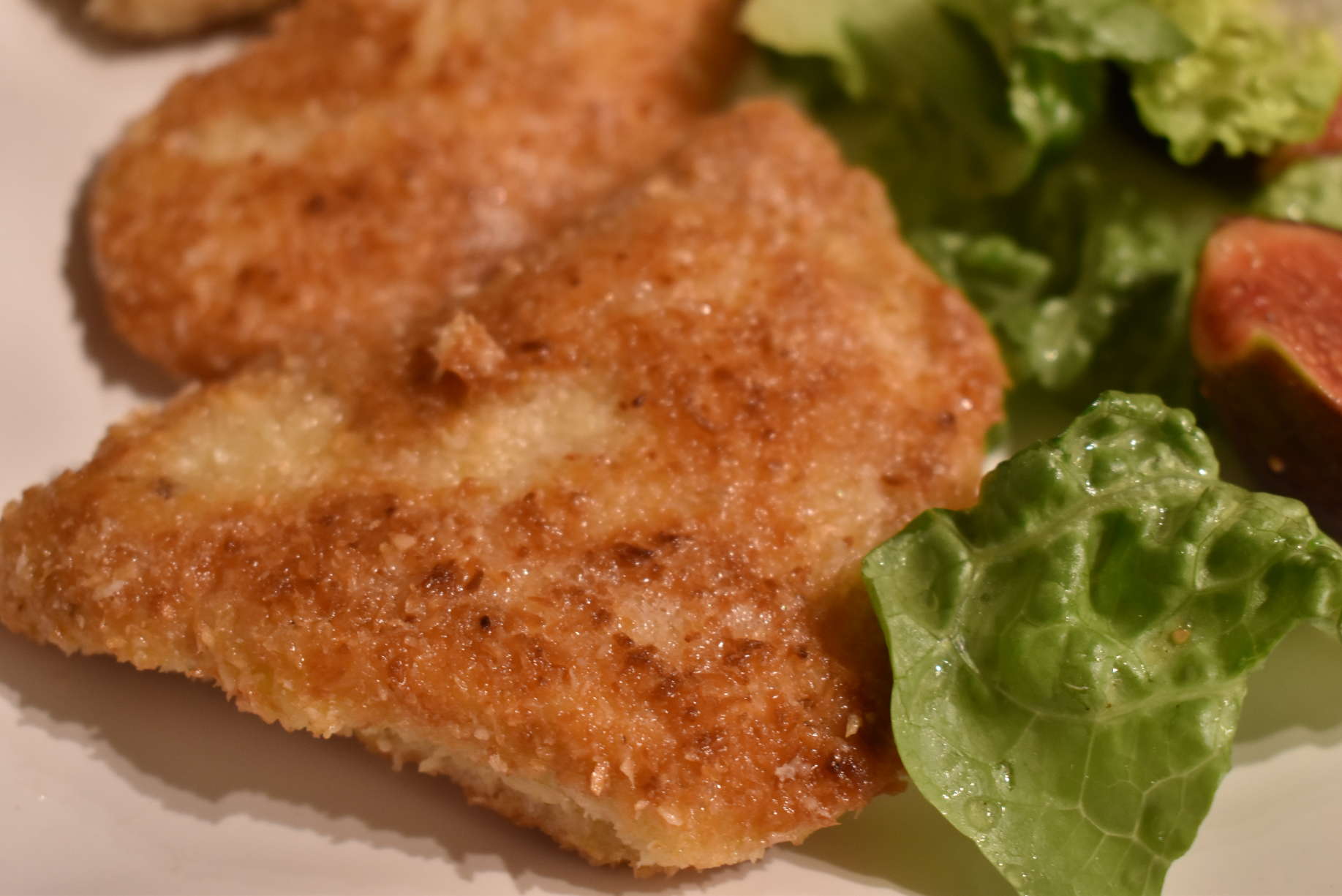 Hühnerteile paniert