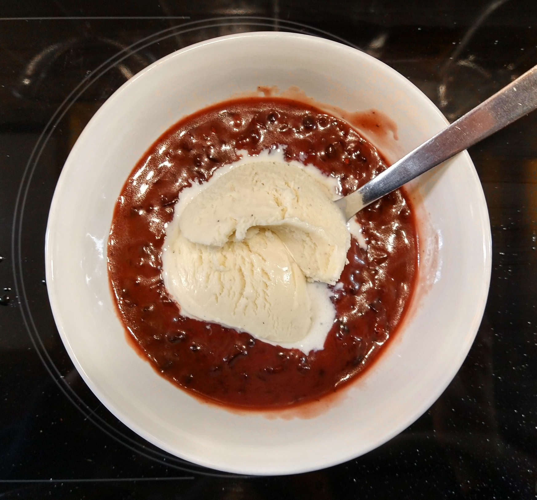 Schwarzer Reispudding