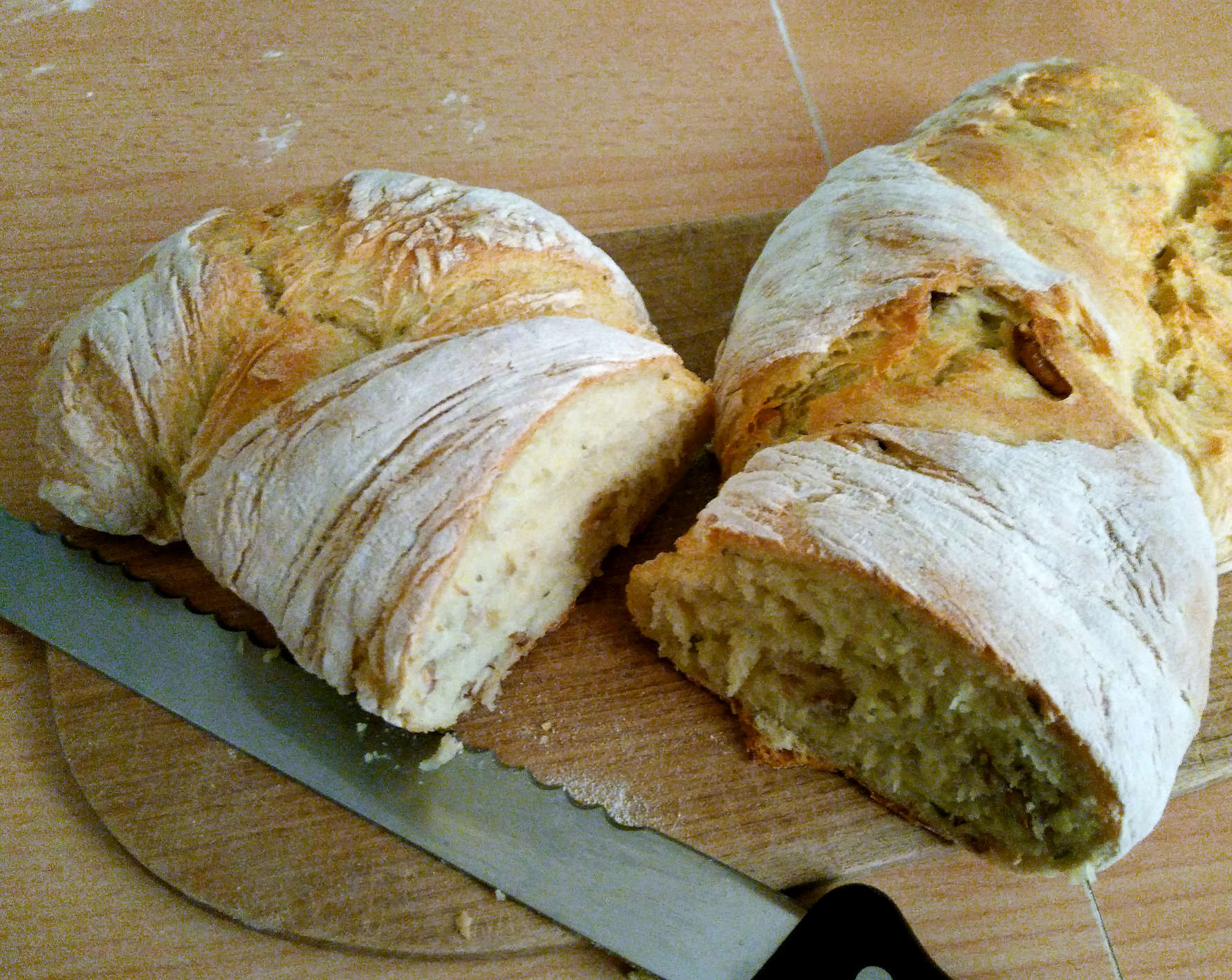 Rosmarin-Walnuss-Kartoffelbrot